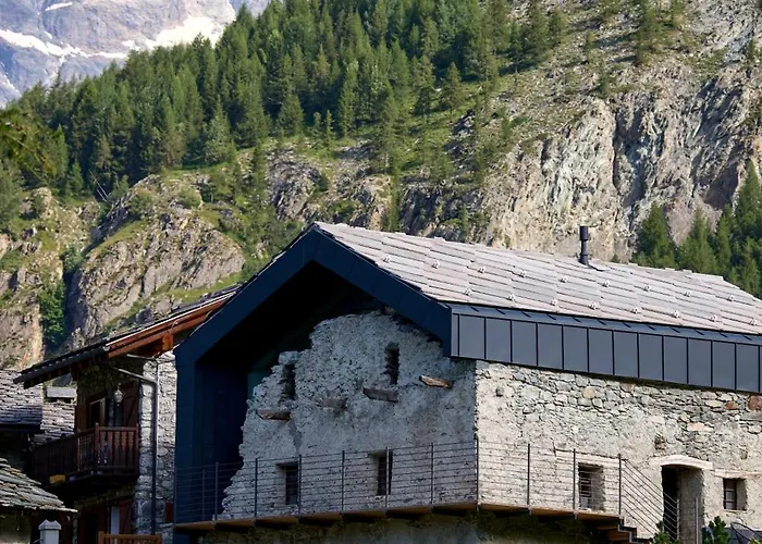 Heritage Carrel Holiday home Valtournenche